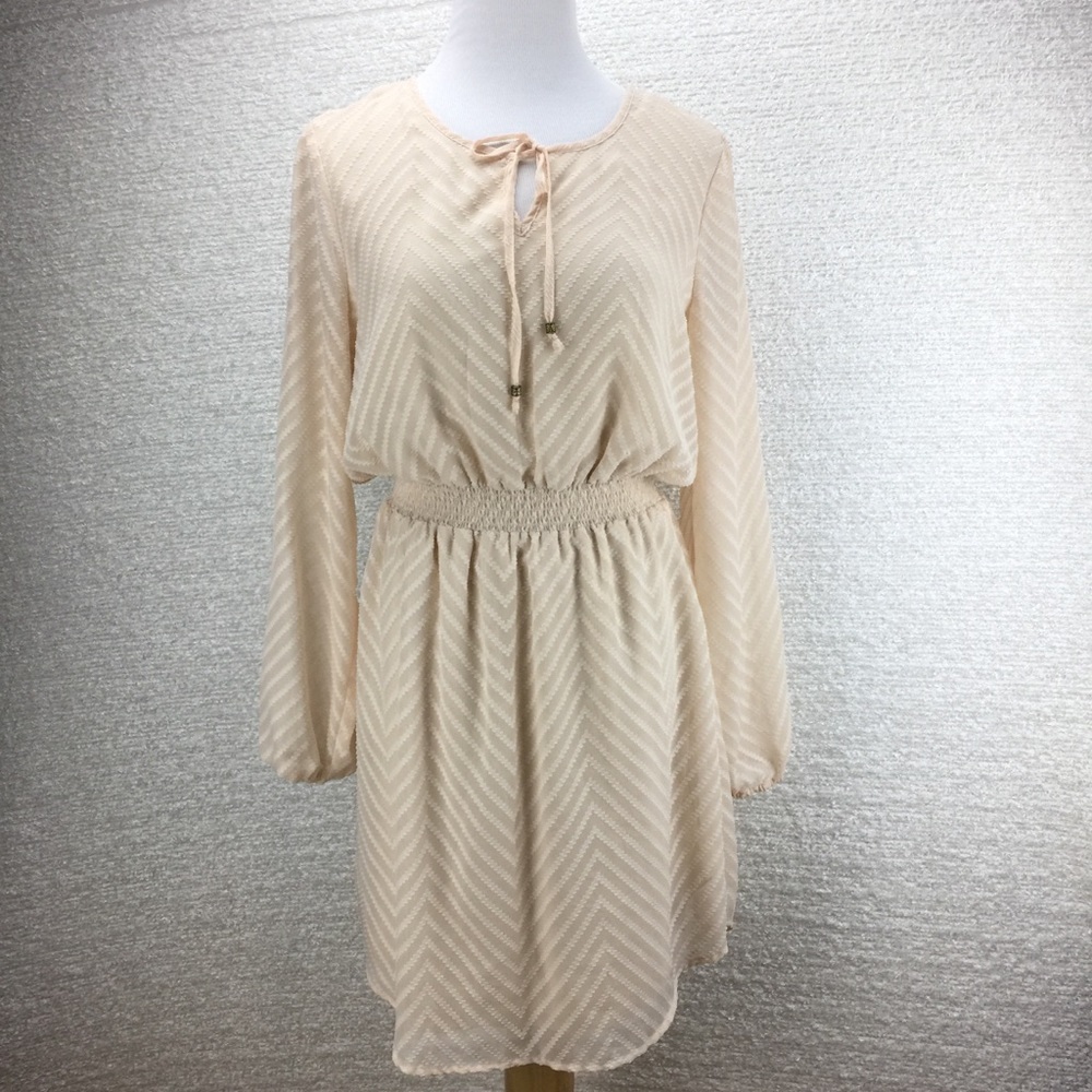 Boho style cream dress long sleeve sz Med